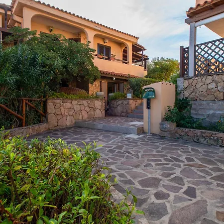 C11 - A1 By Interhome * Golfo Aranci